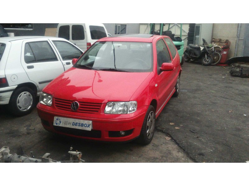 volkswagen polo berlina (6n2) del año 2000