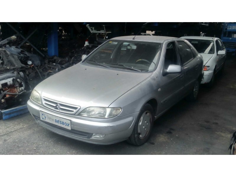 citroen xsara berlina del año 2000