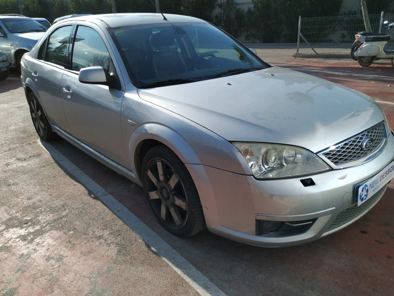 ford mondeo berlina (ge) del año 2004