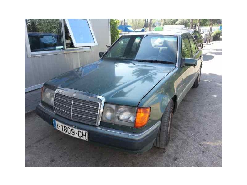 mercedes-benz clase e (w124) berlina del año 1993