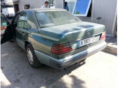 mercedes-benz clase e (w124) berlina del año 1993 2