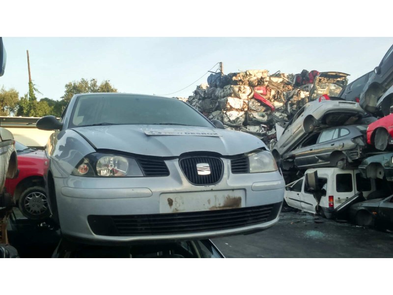 seat ibiza (6l1) del año 2003