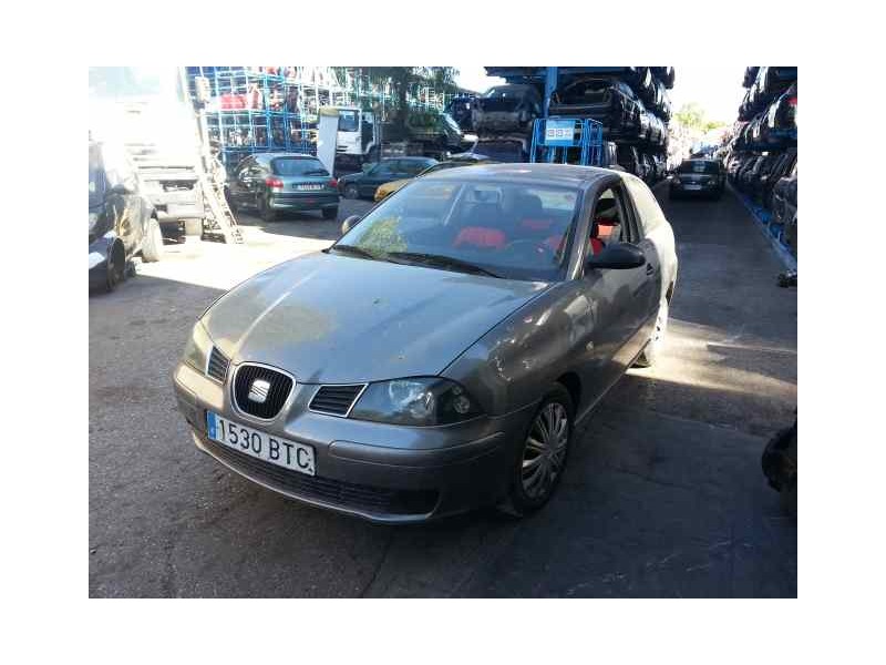 seat ibiza (6l1) del año 2002