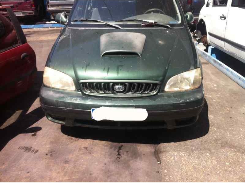 kia carnival del año 2001