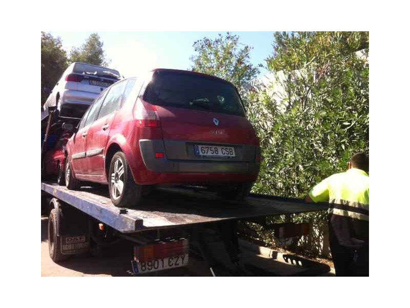 renault scenic ii del año 2004