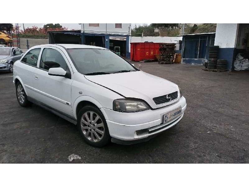 opel astra g berlina del año 2003