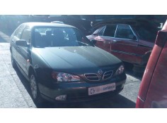 nissan primera berlina (p11) del año 2001 2