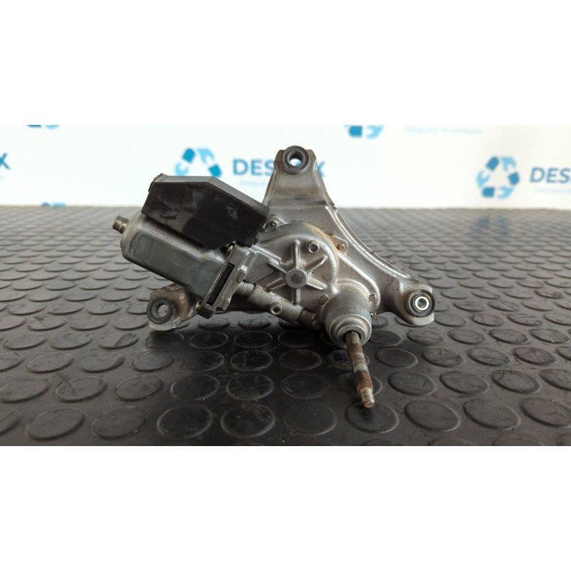 Recambio de motor limpia trasero para toyota auris 1.4 turbodiesel cat referencia OEM IAM 8513002030  