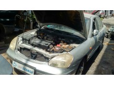 daewoo nubira berlina del año 2001