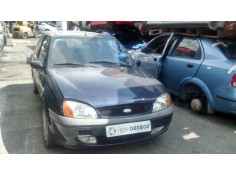 ford fiesta berlina del año 2002