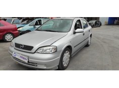 opel astra g berlina del año 2002 2