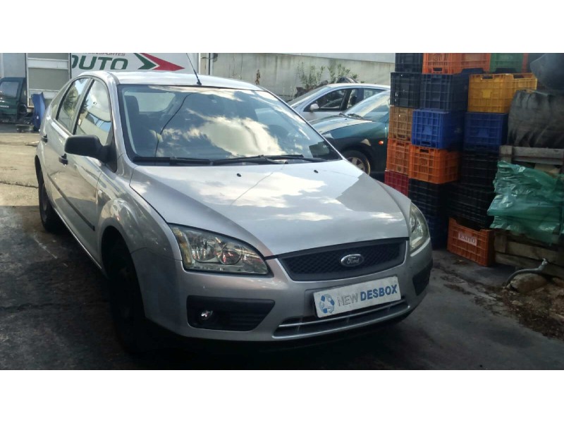 ford focus berlina (cap) del año 2005