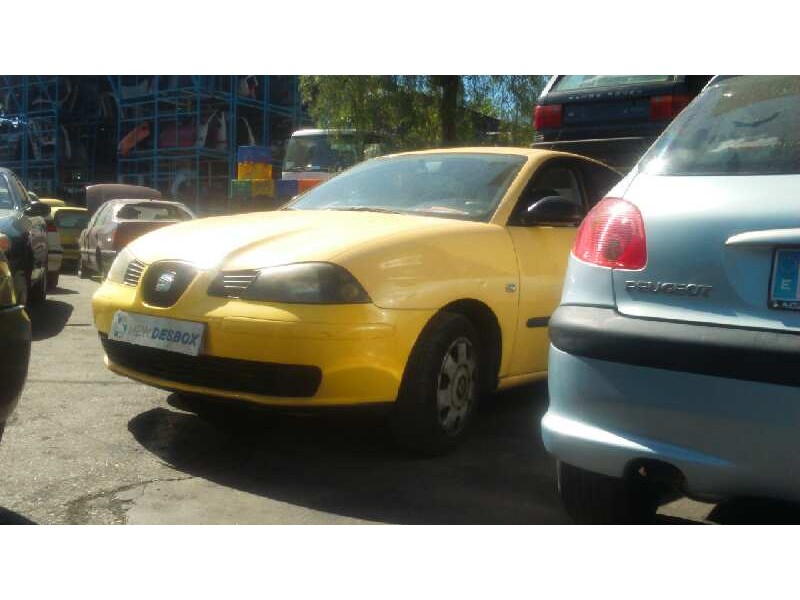 seat ibiza (6l1) del año 2003