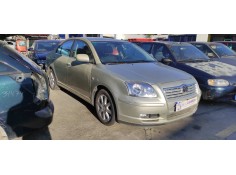 toyota avensis berlina (t25) del año 2005 2