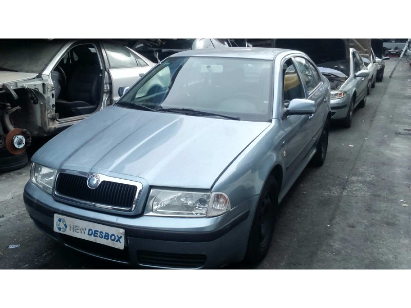 skoda octavia berlina (1u2) del año 2003