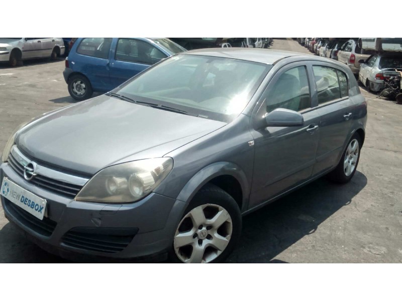 opel astra h berlina del año 2006