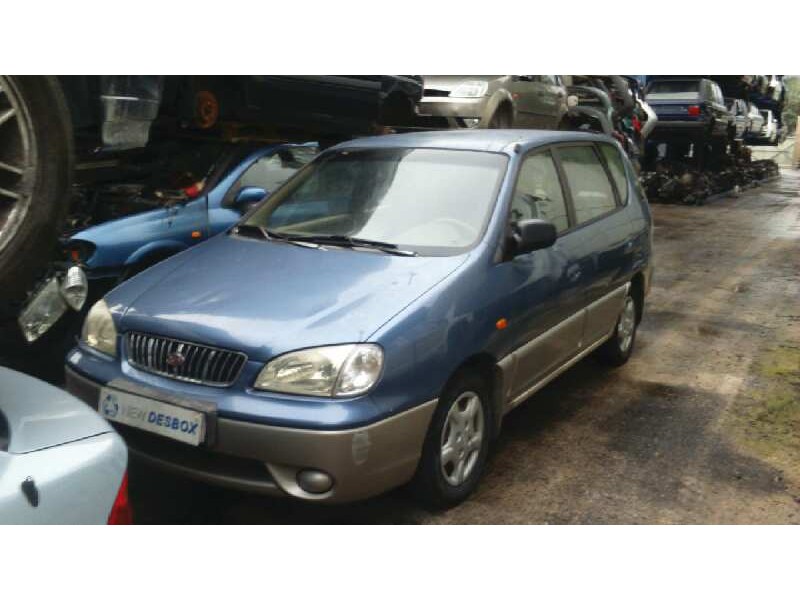 kia carens del año 2001