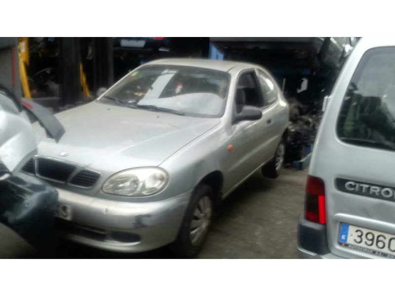 daewoo lanos del año 2003