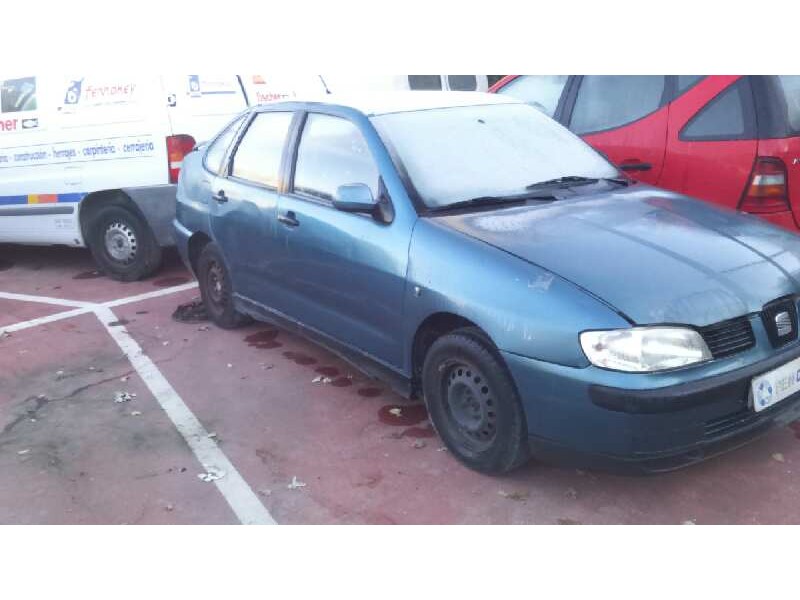 seat cordoba berlina (6k2) del año 2000