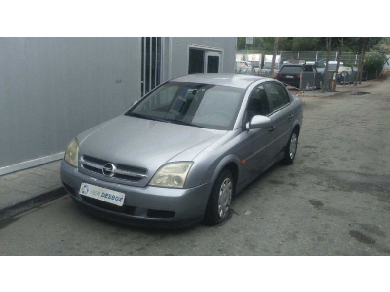 opel vectra c berlina del año 2003