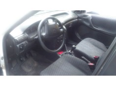 opel astra f berlina del año 2011 2