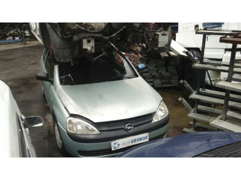 opel corsa c del año 2002