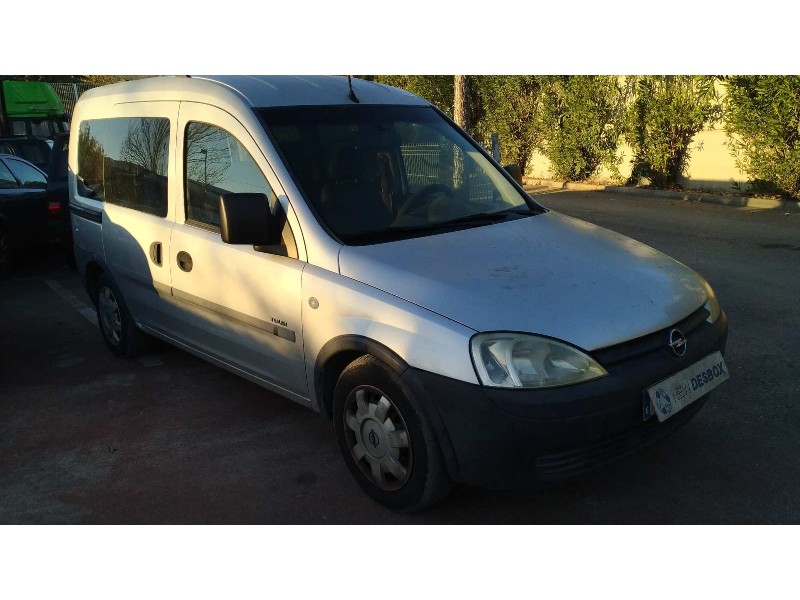 opel combo (corsa c) del año 2003