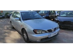 nissan primera berlina (p11) del año 2000