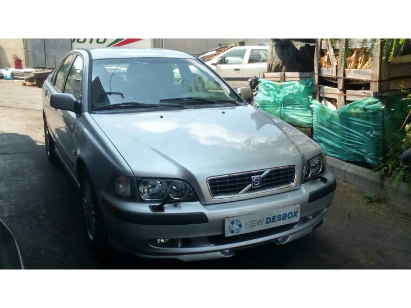 volvo s40 berlina del año 2003