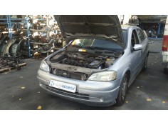 opel astra g berlina del año 2001