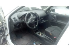 volkswagen polo berlina (6n2) del año 2002 2