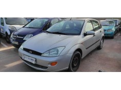 ford focus berlina (cak) del año 2000 2