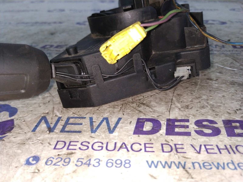 Recambio de mando multifuncion para opel corsa d 1.3 16v cdti referencia OEM IAM 13142283  