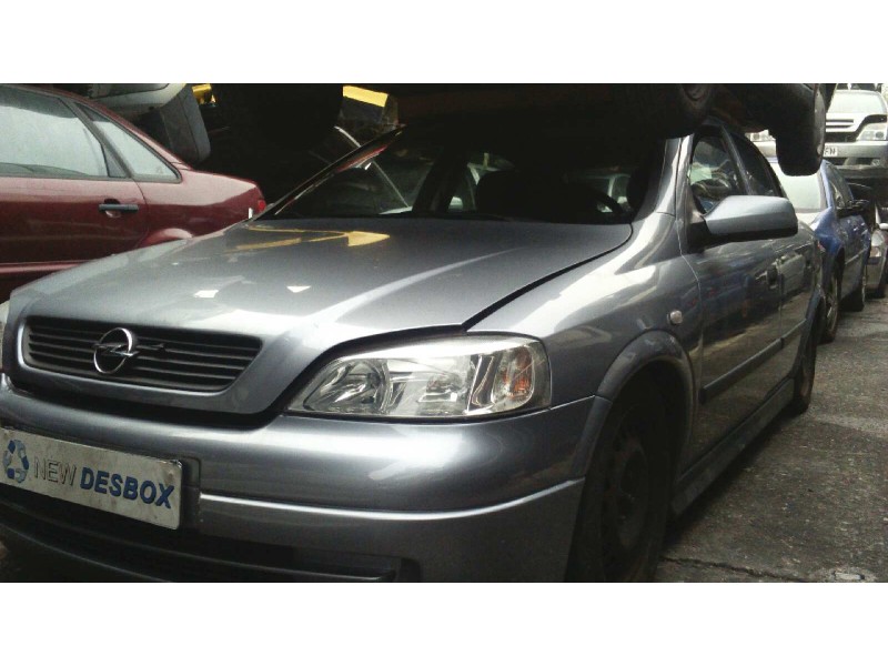 opel astra g berlina del año 2003