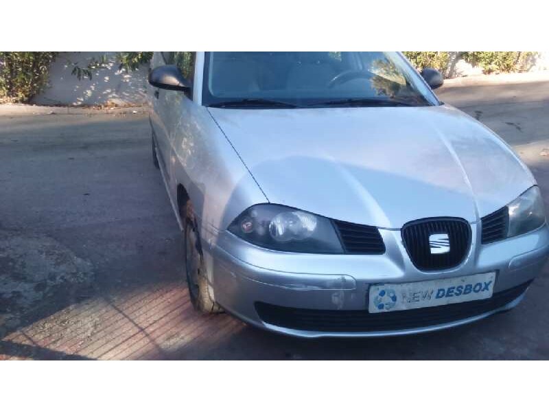 seat ibiza (6l1) del año 2004