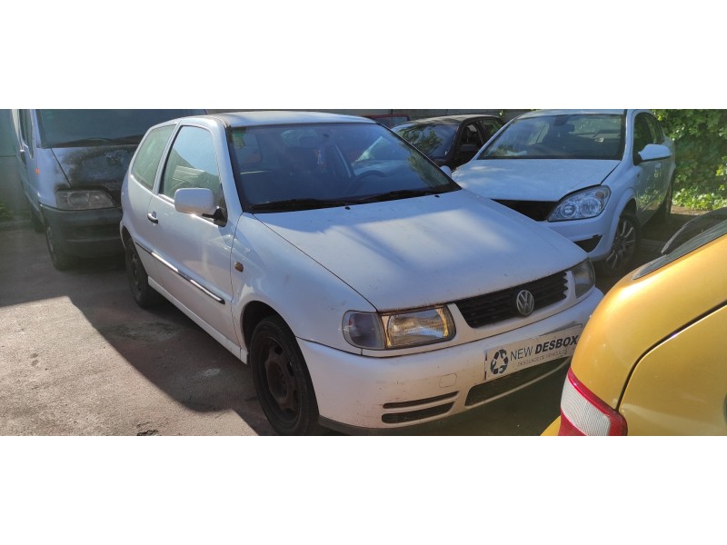 volkswagen polo berlina (6n1) del año 1998