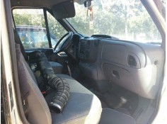 ford transit caja cerrada, corta (fy) (2000 =>) del año 2001 2