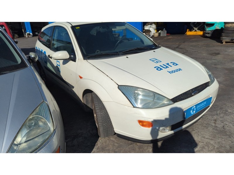 ford focus berlina (cak) del año 2001