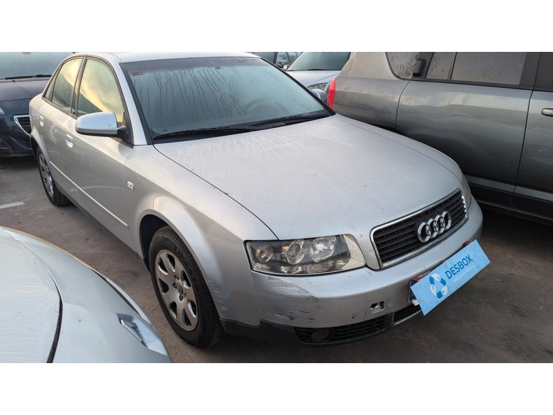 audi a4 berlina (8e) del año 2001