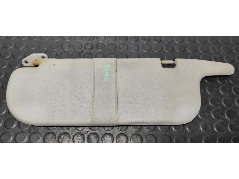 Recambio de parasol izquierdo para mitsubishi l 200 (k6/7) 2500 td magnum sport (4-ptas.) referencia OEM IAM   