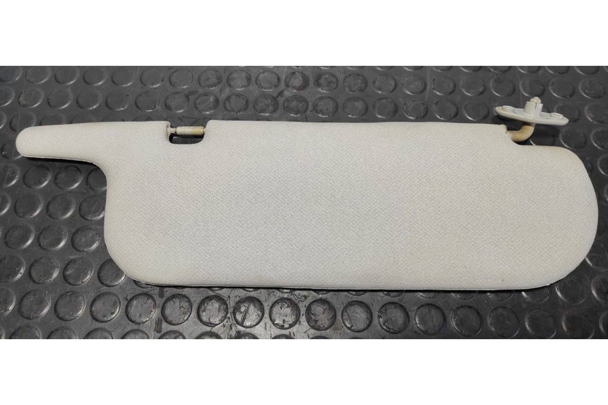 Recambio de parasol izquierdo para mitsubishi l 200 (k6/7) 2500 td magnum sport (4-ptas.) referencia OEM IAM   