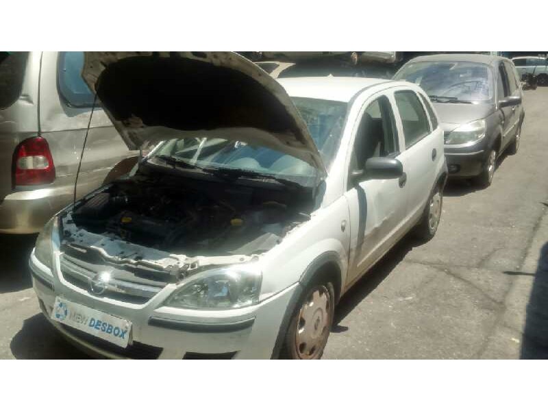 opel corsa c del año 2002