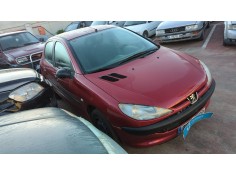 peugeot 206 berlina del año 2001 2