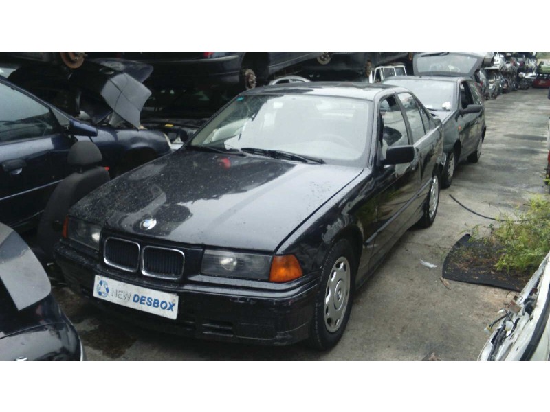 bmw serie 3 berlina (e36) del año 1992