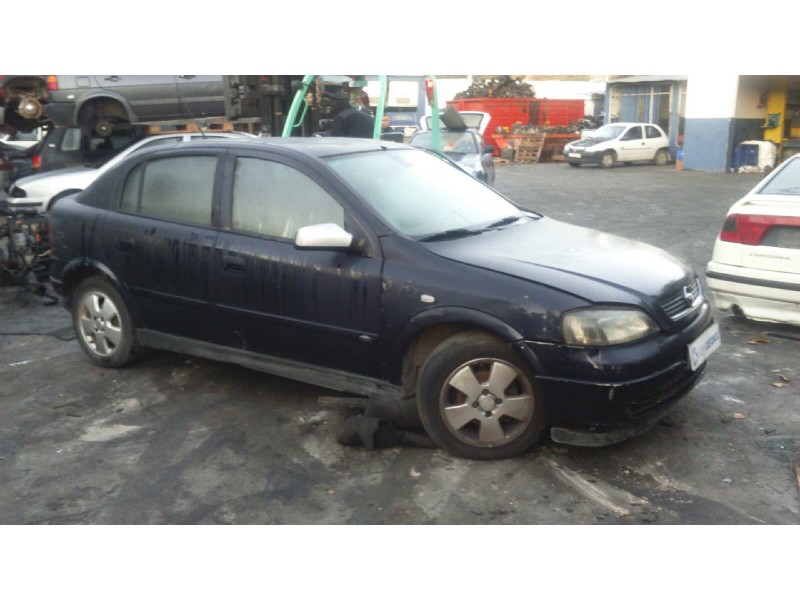 opel astra g berlina del año 2003