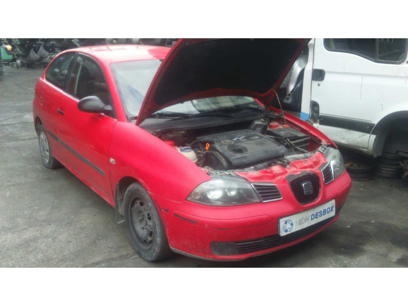 seat ibiza (6l1) del año 2002