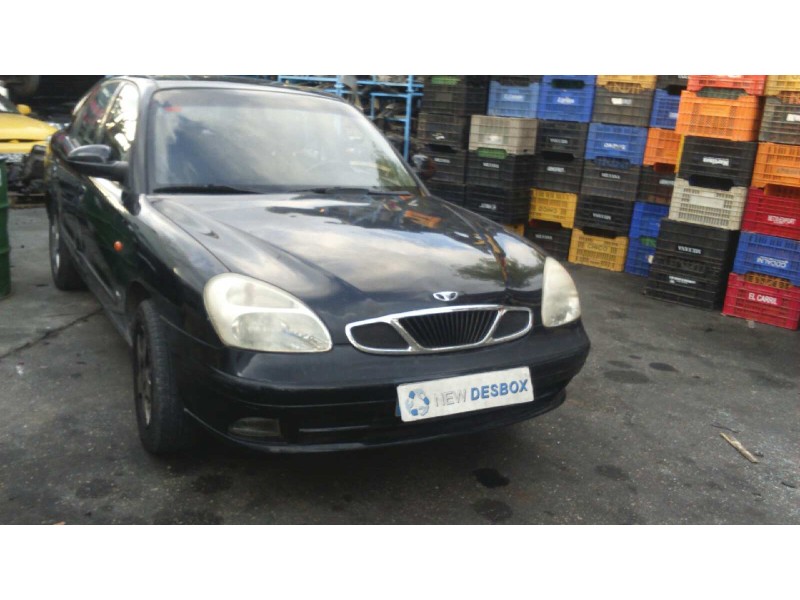 daewoo nubira berlina del año 2002