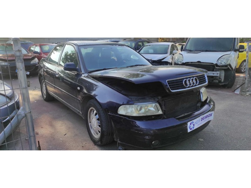 audi a4 berlina (b5) del año 2000