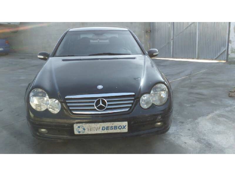 mercedes-benz clase c (w203) sportcoupe del año 2001