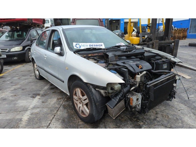 seat toledo (1m2) del año 2000